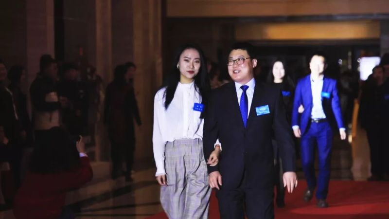 “感恩相伴?筑夢同行”——龍港集團2019新春年會盛大舉行！