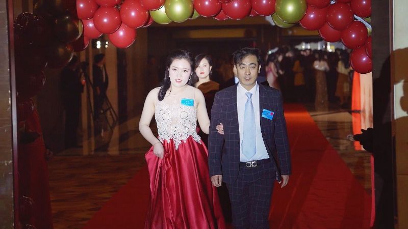 “凝心聚力 ·砥礪前行”— 龍港集團(tuán)2020新春年會(huì)完美收官！