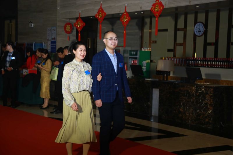 “凝心聚力 ·砥礪前行”— 龍港集團(tuán)2020新春年會(huì)完美收官！