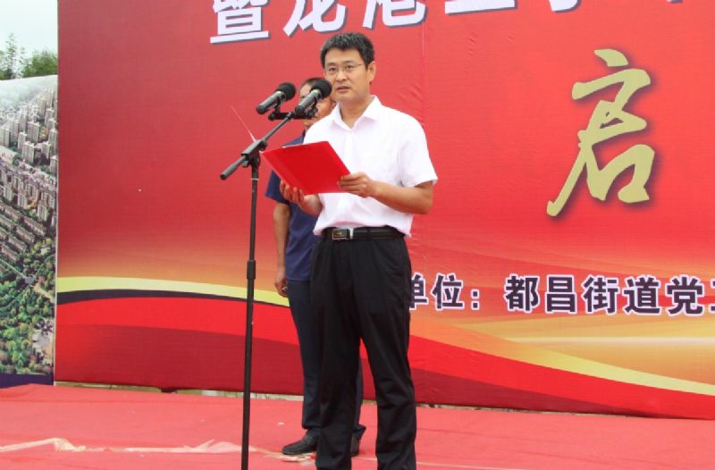 決戰決勝，助力創城！龍港二手車交易市場一期正式運營！