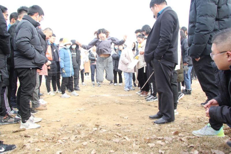 冬日里的一把火 ——“龍港杯”職工趣味運動會圓滿結束！