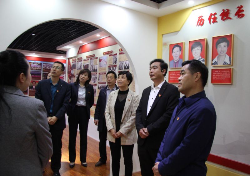 黨建共建互融共促，凝聚力量爭創一流 ——龍港物業黨支部與育秀學校黨支部黨建共建共享活動圓滿啟動