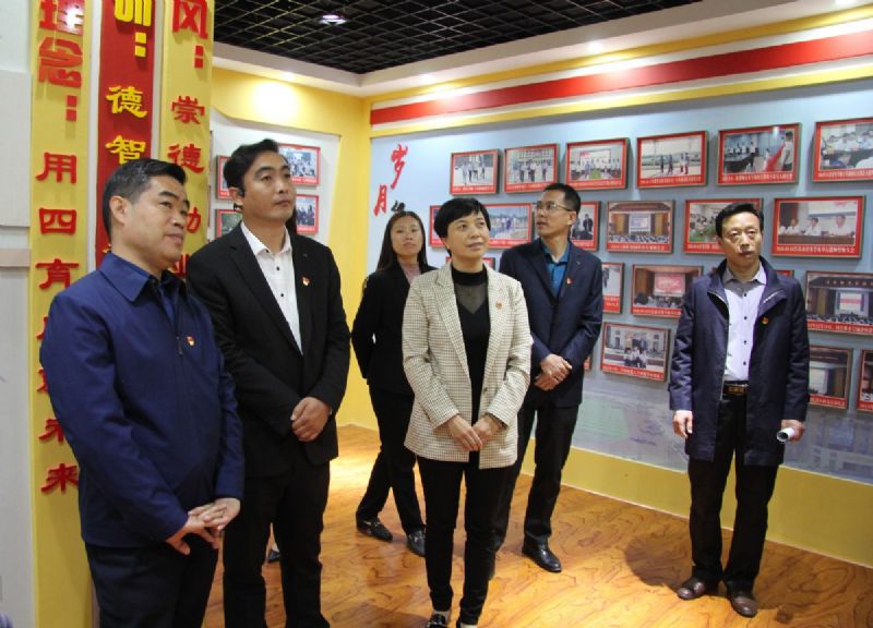 黨建共建互融共促，凝聚力量爭創一流 ——龍港物業黨支部與育秀學校黨支部黨建共建共享活動圓滿啟動